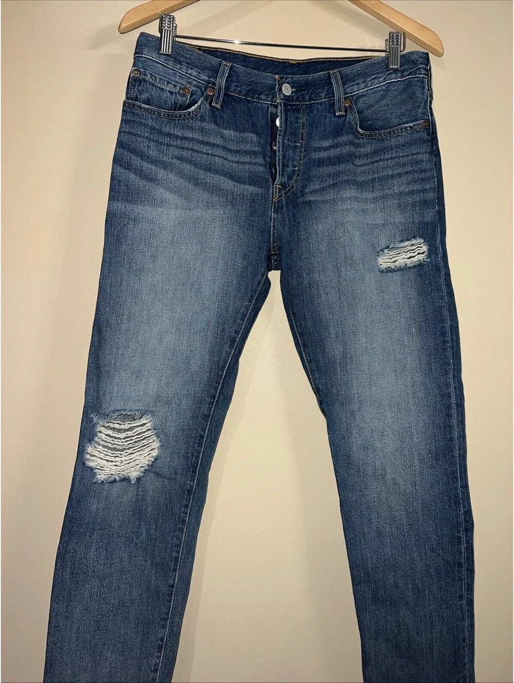 Levi's Buttonfly 501 Straight Leg Distressed Medium Wash Denim-  W28
